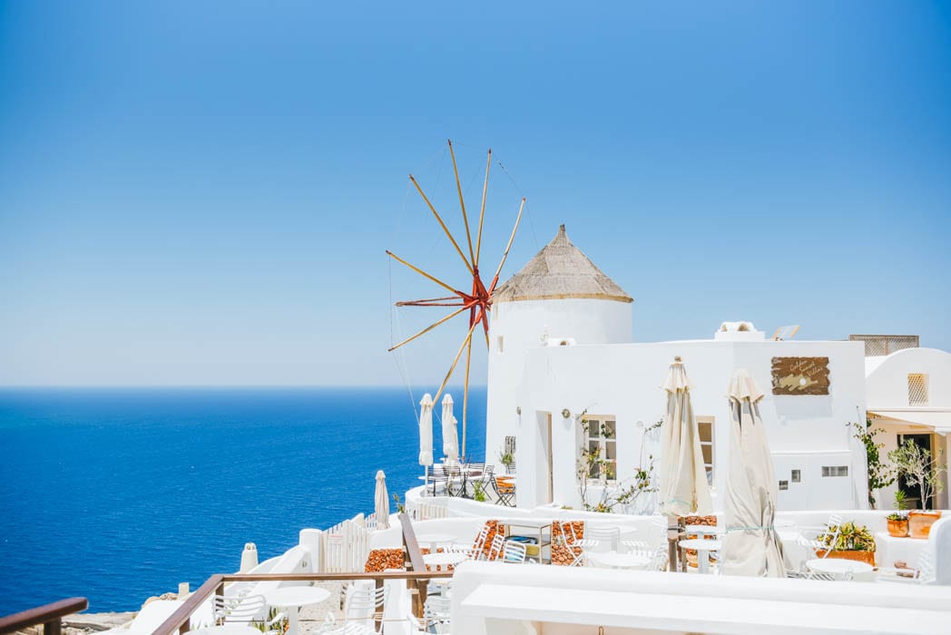5 Reasons Why You Should NOT Visit Santorini
